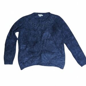 Molly Bracken eyelash warm cozy navy sweater with tonal pearls at collar. Sz M
